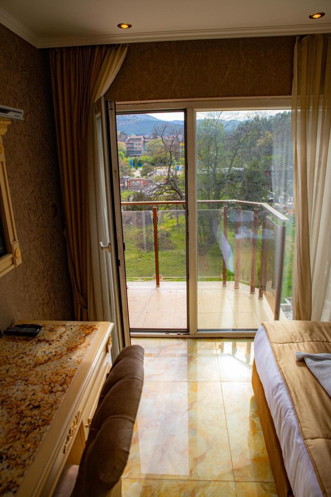Luxury Apartment 'Rich' Βέλινγκραντ Εξωτερικό φωτογραφία